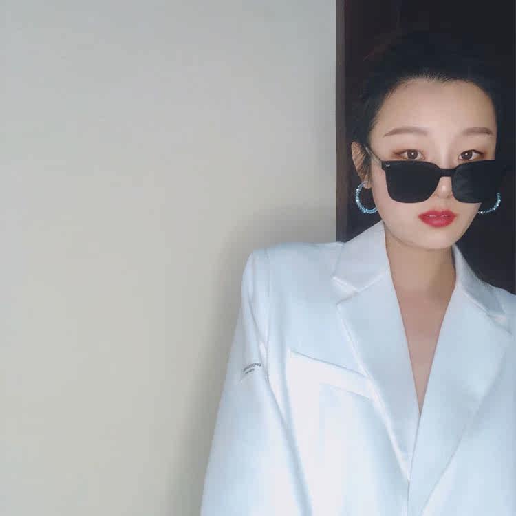 European and American personality big circle earrings for women 2021 new trendy circle circle round temperament exaggerated cool high-end earrings