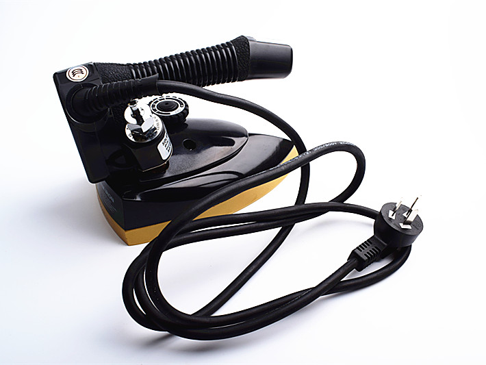 Nhập khẩu Meining sắt điện hơi nước công nghiệp chai hơi nước hộ gia đình MN-787/777 xi lanh đôi ban la