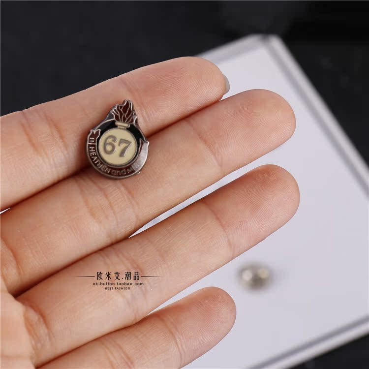 Cá nhân retro trâm Mini cổ áo nhỏ tai lúa mì cổ áo khóa năm cánh sao cổ áo hoa rhinestone phù hợp với phụ kiện - Trâm cài cài áo nữ sang trọng