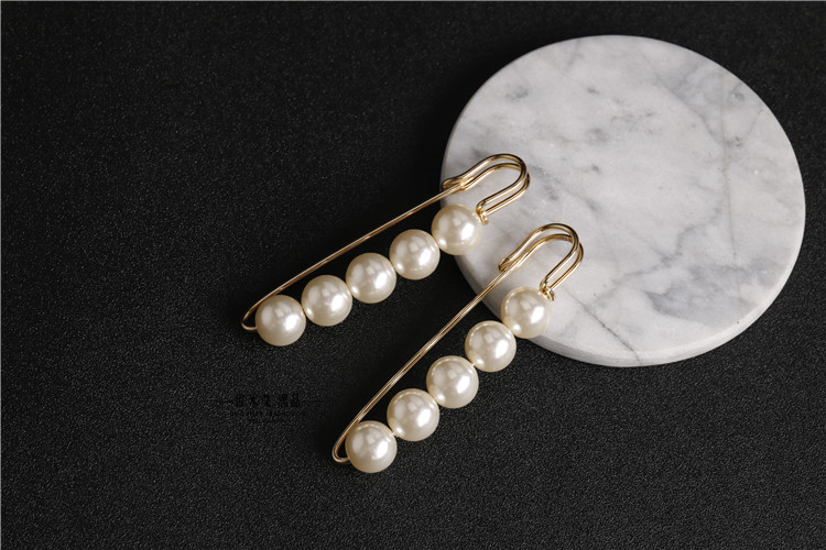 Nữ lớn pin phụ kiện nước hoa nhỏ cá tính khăn choàng lớn khóa áo len cardigan pin kim trâm ngọc trai hạt pin ghim cài áo