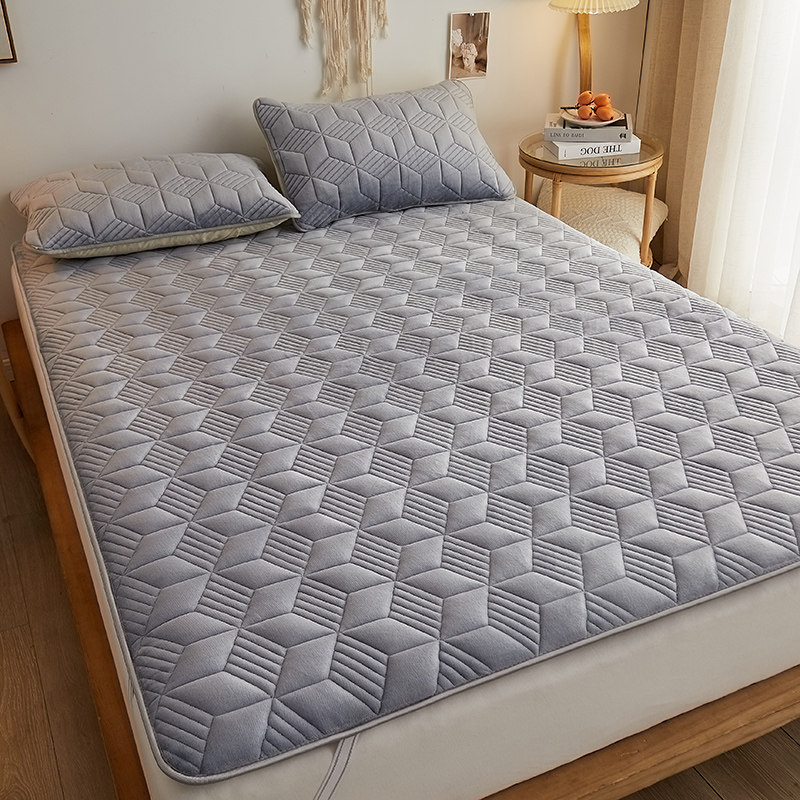 Thermal mattress single-piece non-slip pad thickened soybean fiber quilted Simmons mattress mattress coral velvet Falai velvet