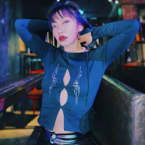 Весенний сексуальный приталенный лонгслив, футболка, генерирование электричества, по фигуре