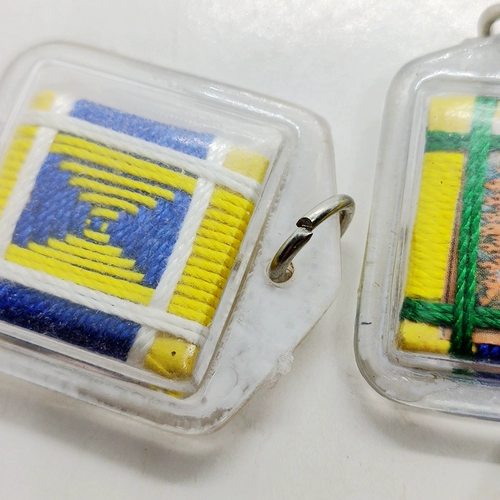 Испорченный тибетский салат, традиционный амулет с принтом, водостойкая подвеска в виде ракушки, конская голова, колесо мантры короля Мин, тибетская практика