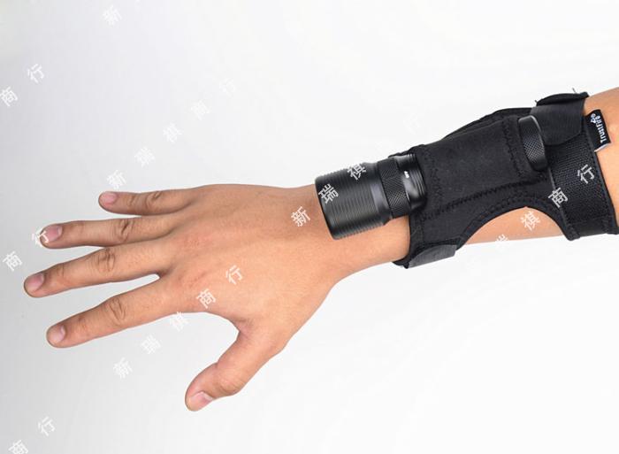 Đèn pin đặt tay đặc biệt đặt cổ tay đặt đèn pin đặt phụ kiện chiếu sáng lặn ánh sáng tay trở lại thiết lập ngoài trời đèn pin astrolux ft03