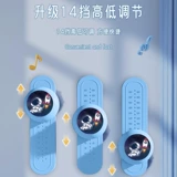 Дети, касающиеся высоких артефактов, обучающихся в высоких прыжках для прыжков в высоту, голосовой счетчик длинный гаогл бомбы, чтобы помочь увеличить длительные упражнения, увеличиваясь