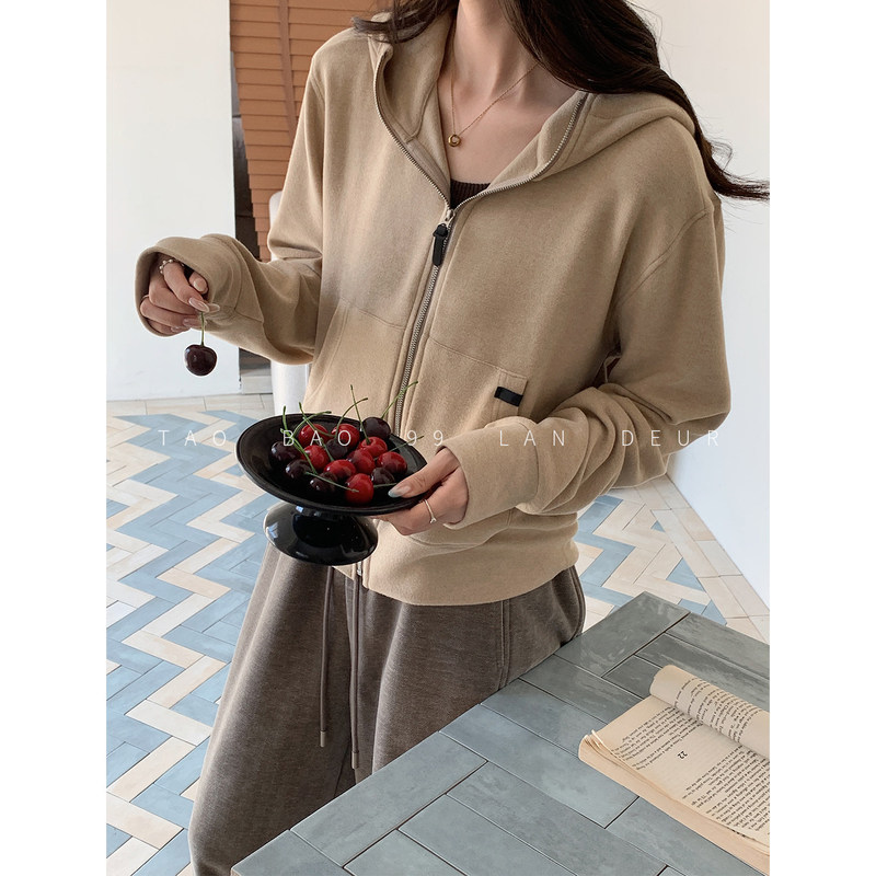 Reve【Oak Poetry】Versatile Retro Dark-Colored Hooded Soft Casual Style Autumn Cardigan with Zipper Hood Reve【Oak Poetry】Versatile Retro Dark-Colored Hooded Soft Casual Style Autumn Cardigan with Zipper Hood