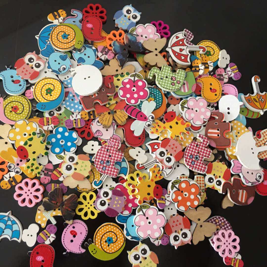 Multi-color multi-section wooden button Blended Cartoon small animal trees Painted Wooden Buttons Handmade Diy