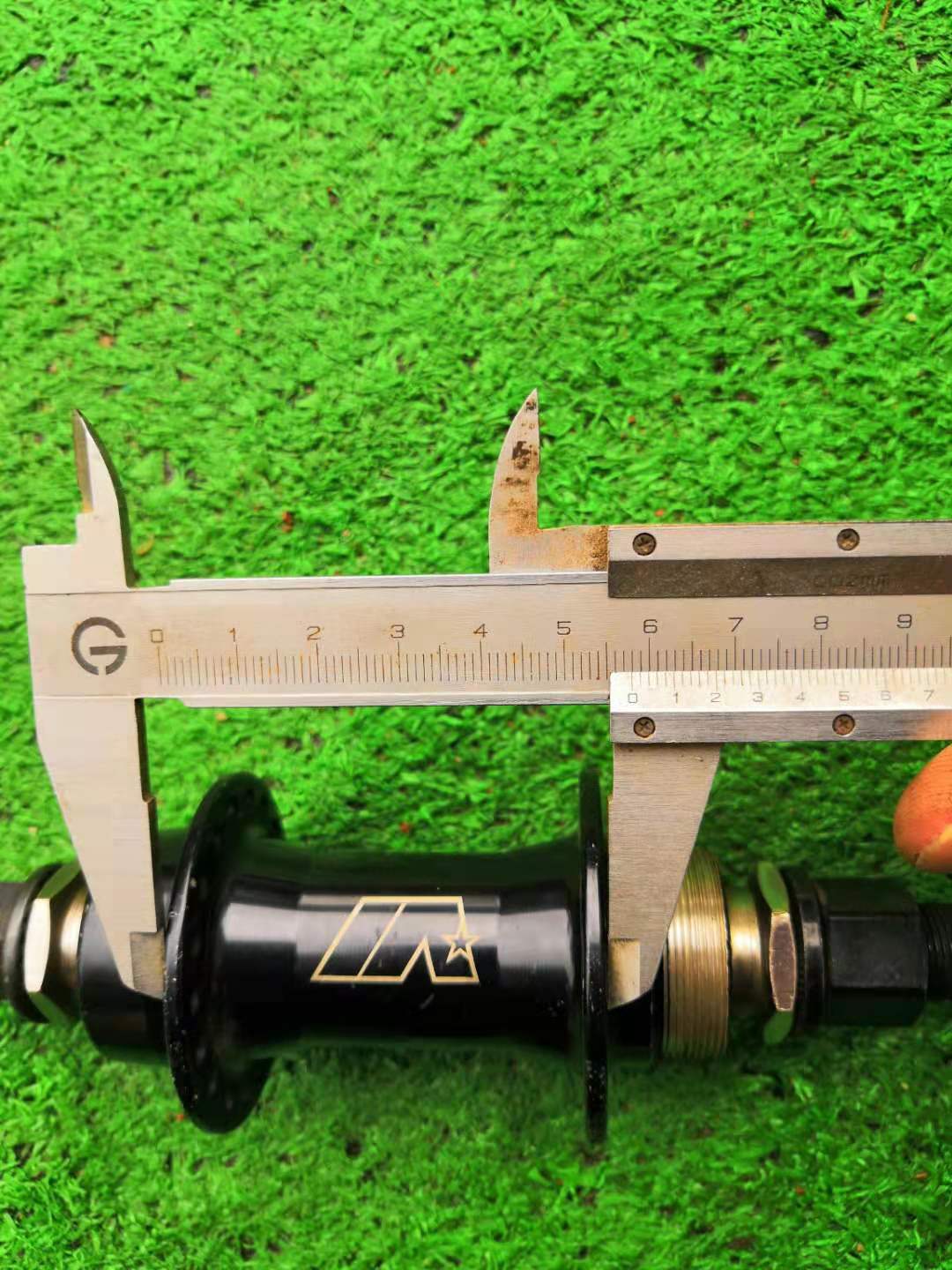 Performance car M14 shaft core bearing rear flower drum M30 dental tattoo 36 holes aluminum alloy black a bit kowtow shaft leather small tooth