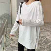 Spring and autumn new Korean solid color round neck long sleeve T-shirt women Joker cotton white loose shirt base shirt Women