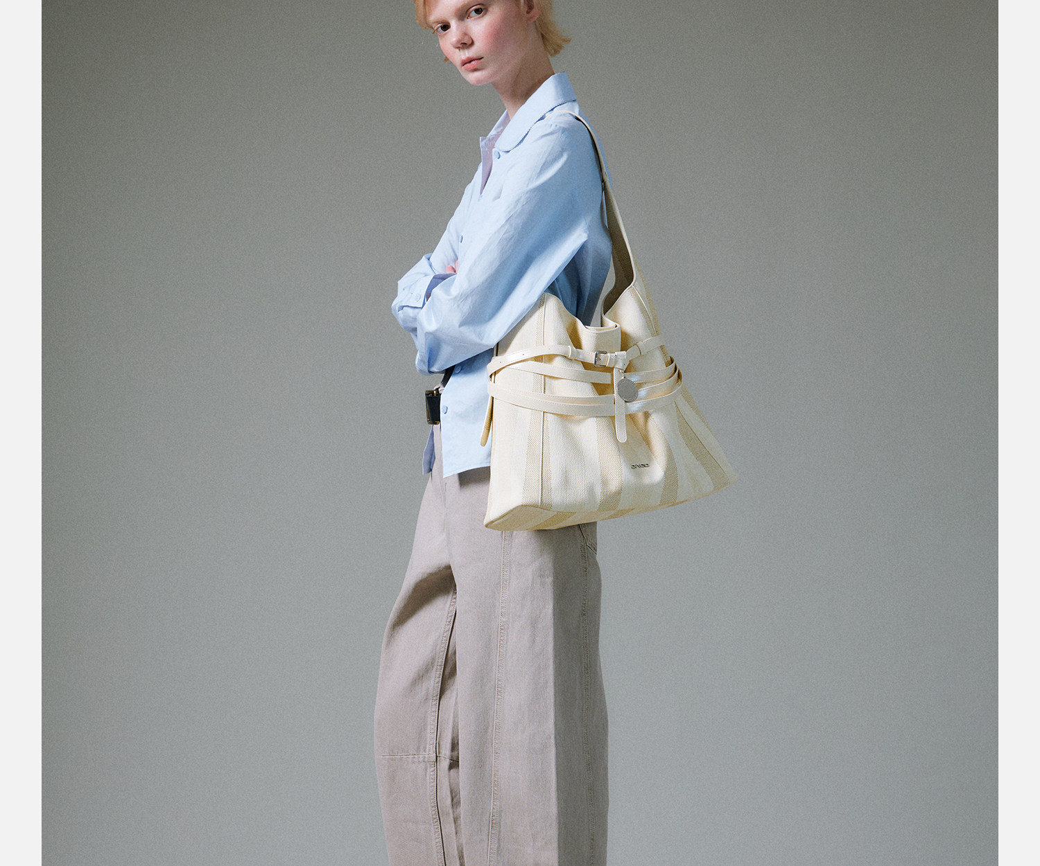 JACD Linen Magnetic Snap Shoulder Bag