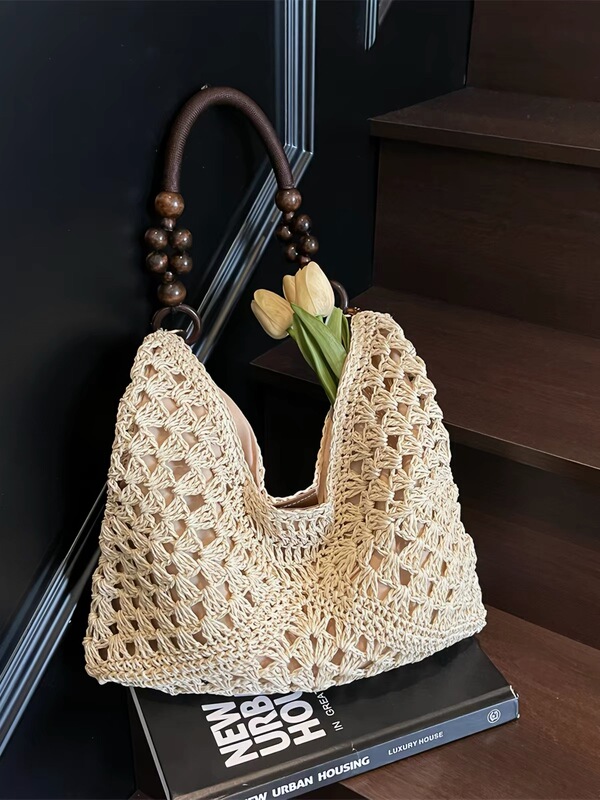 Large-Capacity Straw Woven Bag for Women 2026 New Summer Seaside Vacation Beach Bag Fashionable Woven Shoulder Tote Bag Large-Capacity Straw Woven Bag for Women 2026 New Summer Seaside Vacation Beach Bag Fashionable Woven Shoulder Tote Bag