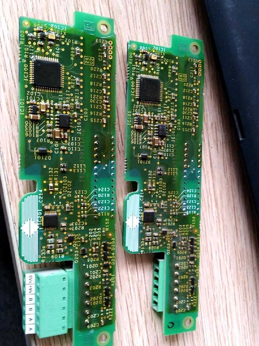 Schneider inverter ATV71 PG card AAV37467-04 R220 VW3A3401 07 09