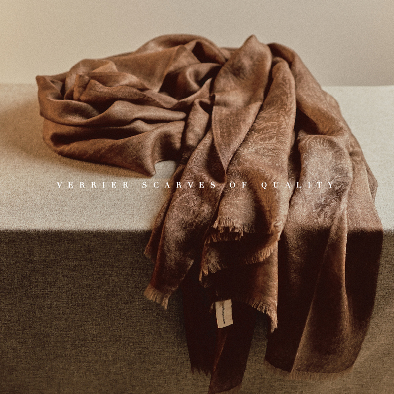 High-End Thorn Flower Cashmere, Old Money Style Pure Cashmere Scarf for Women, Autumn and Winter High-Density Shawl for Women High-End Thorn Flower Cashmere, Old Money Style Pure Cashmere Scarf for Women, Autumn and Winter High-Density Shawl for Women