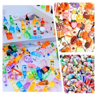 30 банок + 30 бутылок + 30 игрушек [не повторяется] 2 палочки клея дадут бесплатно