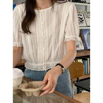 5siss lace-side shirt female French Mask Bubble Sleeve Small Sleeve Shirt niche design to the tops