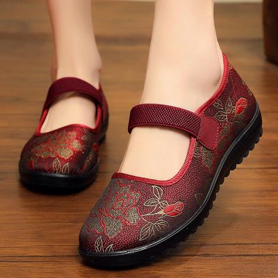 春夏新款老北京布鞋软底妈妈鞋