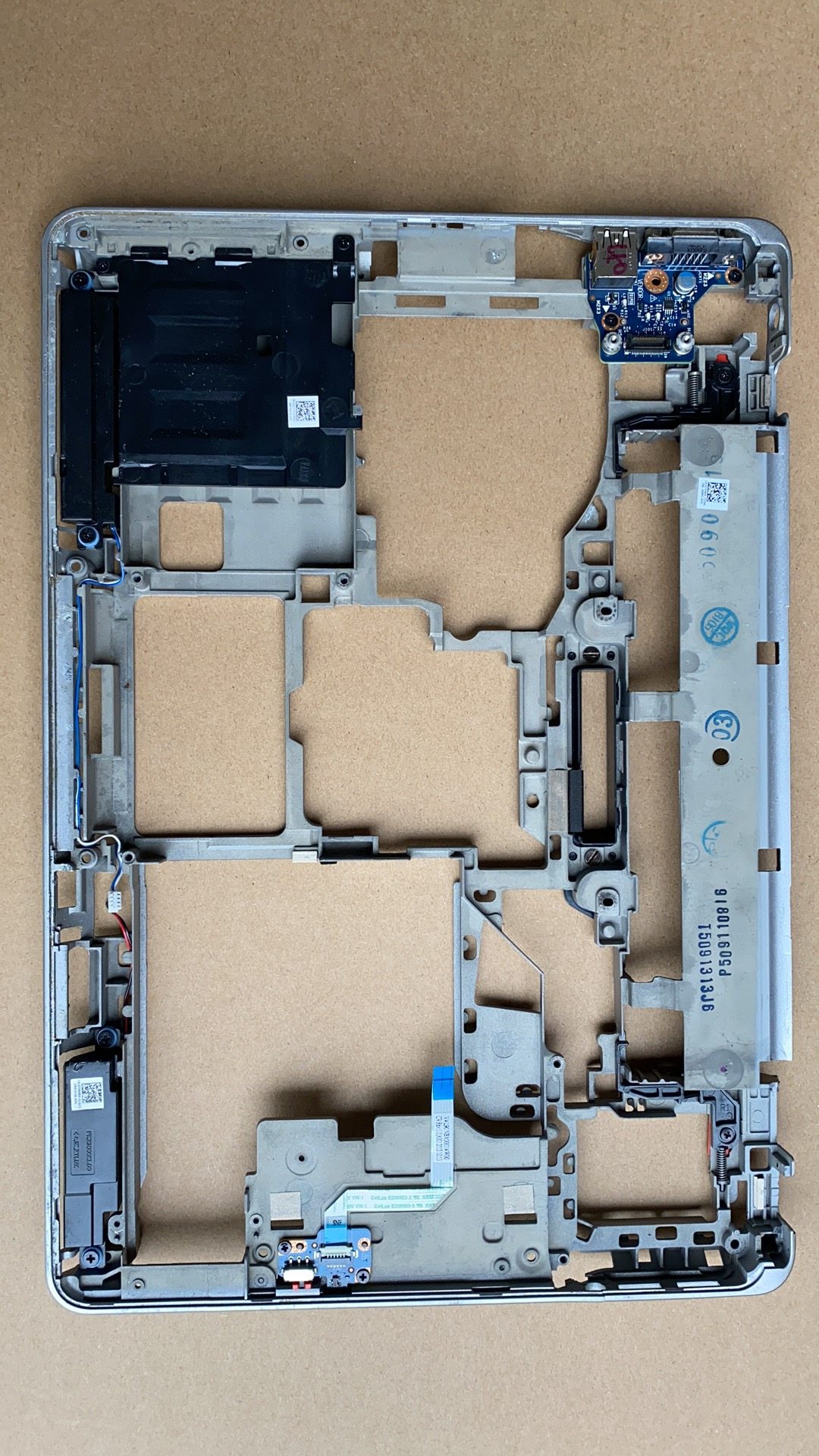 Dell E6440 A B C D shell horn VGA small left and right key screen line accessories