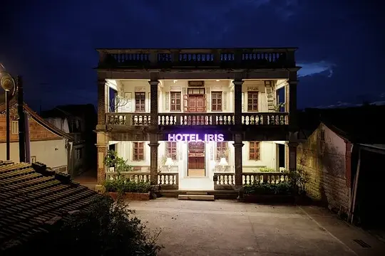 爱丽丝旅馆 艾莉絲旅館2021剧照3
