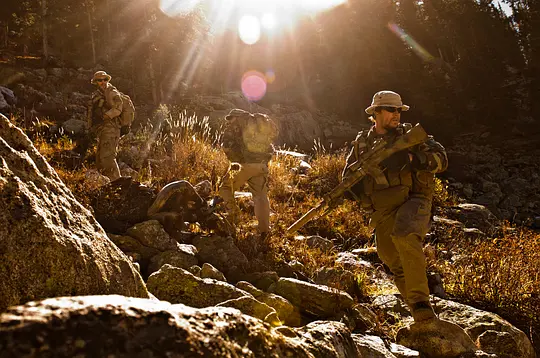 孤独的幸存者 Lone Survivor2013剧照2