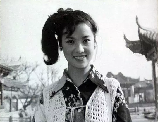 金鹿1982剧照3