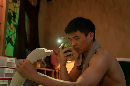 破浪男女2024剧照2