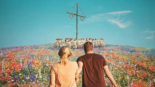 仲夏夜惊魂 Midsommar2019剧照2