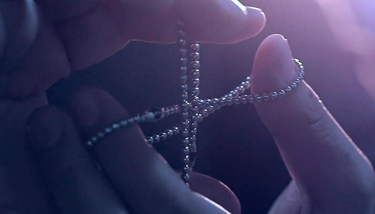 Bracelet Threading, Molecular Chain, Ring Rubber Band Threading, Visualization, Close-Up Magic Props, T-1000