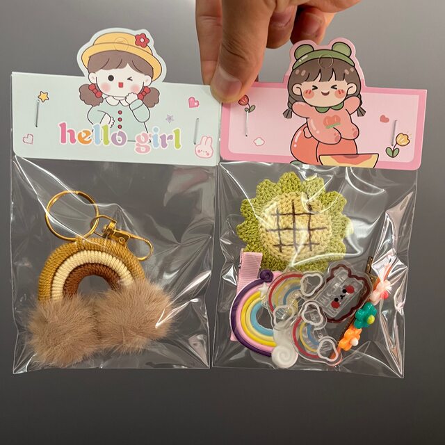 Extra Large 10cm Cute Foldable Keychain Hair Accessory Packaging Card Clip Handmade Cream Glue Hairpin Jewelry Card