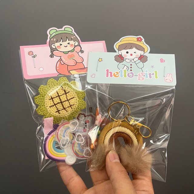 Extra Large 10cm Cute Foldable Keychain Hair Accessory Packaging Card Clip Handmade Cream Glue Hairpin Jewelry Card