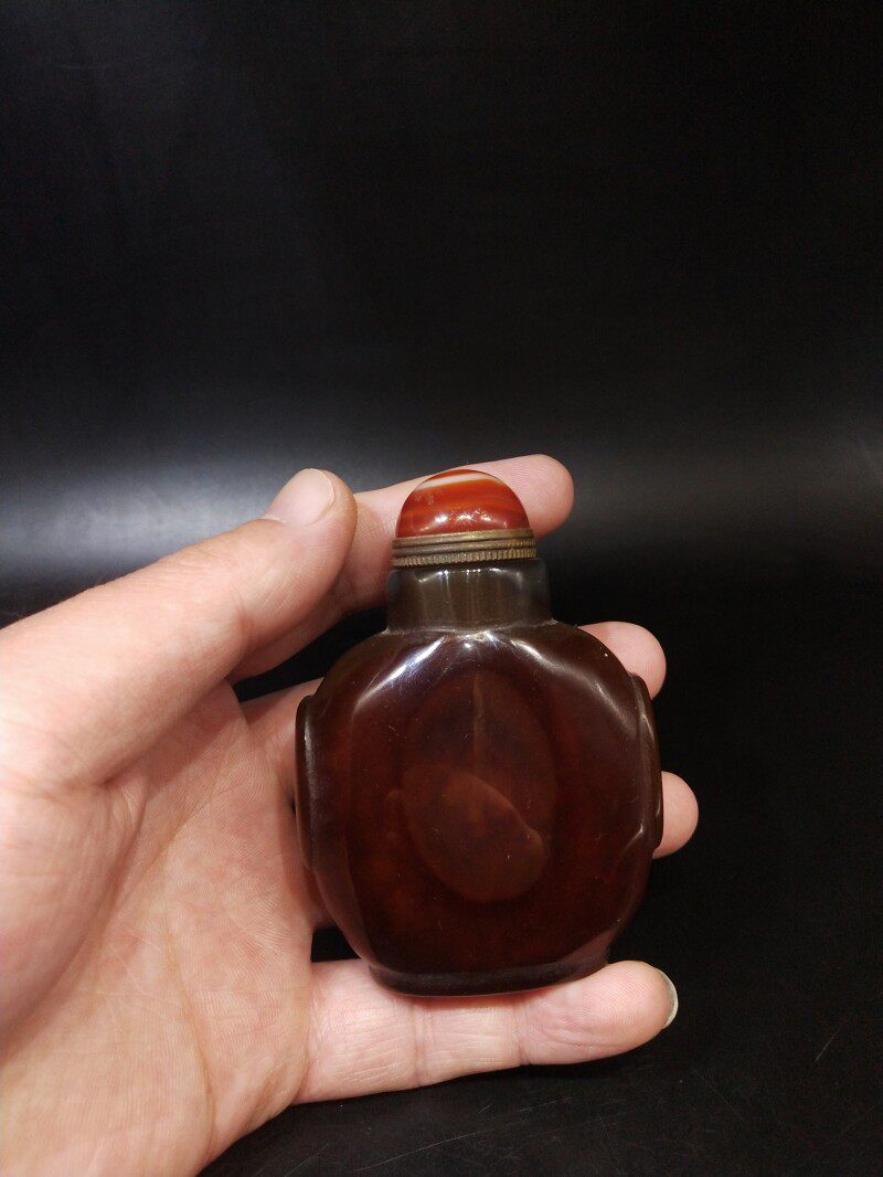 Monstre Manau Water Drift Large Numbers Utility Snuff Pot with Antique Rack Swing Piece Folk Gift Prop Imitation Ancient Ancient Play