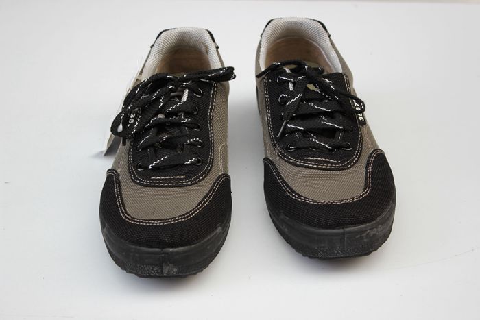 Giày thể thao thông thường Jihua 3537 Giày mô hình Converse giày đi bộ đường dài Giày đi bộ ngoài trời - Khởi động ngoài trời giày bảo hộ chính hãng