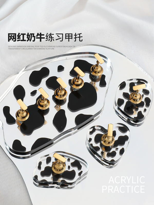 Cow-Shaped Nail Practice Stand Acrylic Beginner Nail Display Base Nail Influencer Transparent Clay Finger Rest