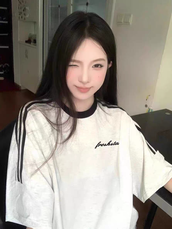 Pure Cotton Short-Sleeve T-Shirt for Women, Summer 2026 New Popular Style, Student American-Style Loose Fit, Raglan Half-Sleeve Top Pure Cotton Short-Sleeve T-Shirt for Women, Summer 2026 New Popular Style, Student American-Style Loose Fit, Raglan Half-Sleeve Top