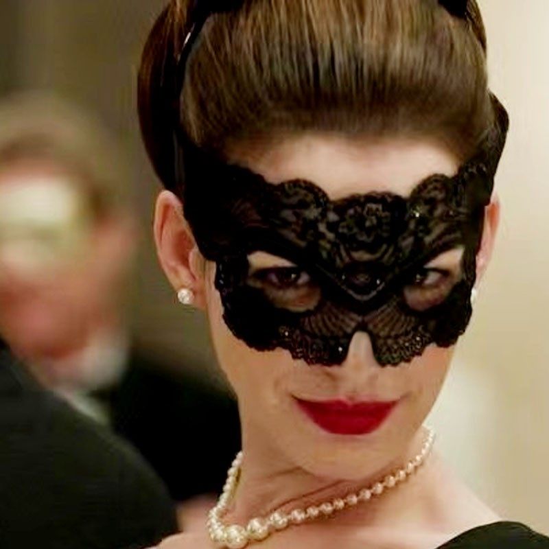 Halloween mask cosplay masquerade party veil lace sexy eye mask half face Hathaway catwoman style