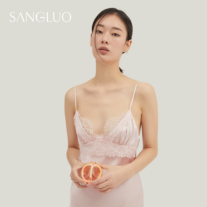 (Good silk is good to sleep) Sangluo lightweight sexy silk suspender nightdress lace panels for home nightwear