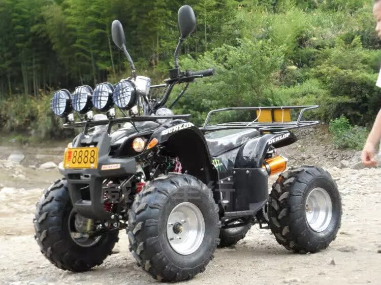 ATV bốn bánh off-road lớn Hummer con bò nhỏ lớn dành cho người lớn xăng xe đạp leo núi xe thể thao xe điện