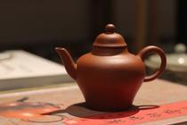In the 80s Wu Ruiquan exported Taiwanese works Zhu mud sand purple sand teapot friends work teapot teapot old teapot