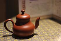 Xie Hua teacher Pear-shaped pot Thinting shape Chaozhou Mingde Garden Zhu mud China Arts and Crafts Masters Collection