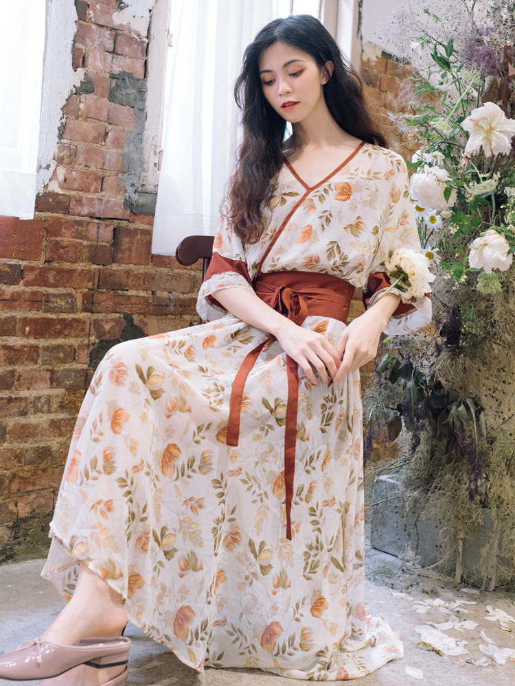 VK旗艦店 韓系復古寬鬆收腰顯瘦碎花套裝長袖裙裝