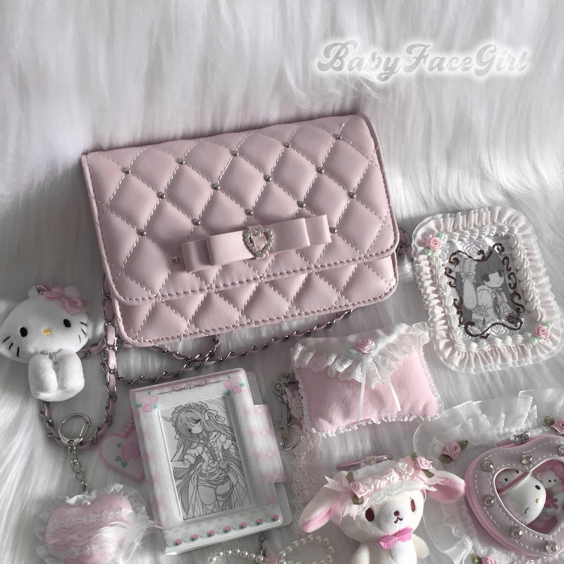 Babyfacegirl Original Heart-Warming Crossbody Shoulder Bag Elegant Rhinestone Bow Quilted Chain Bag Babyfacegirl Original Heart-Warming Crossbody Shoulder Bag Elegant Rhinestone Bow Quilted Chain Bag