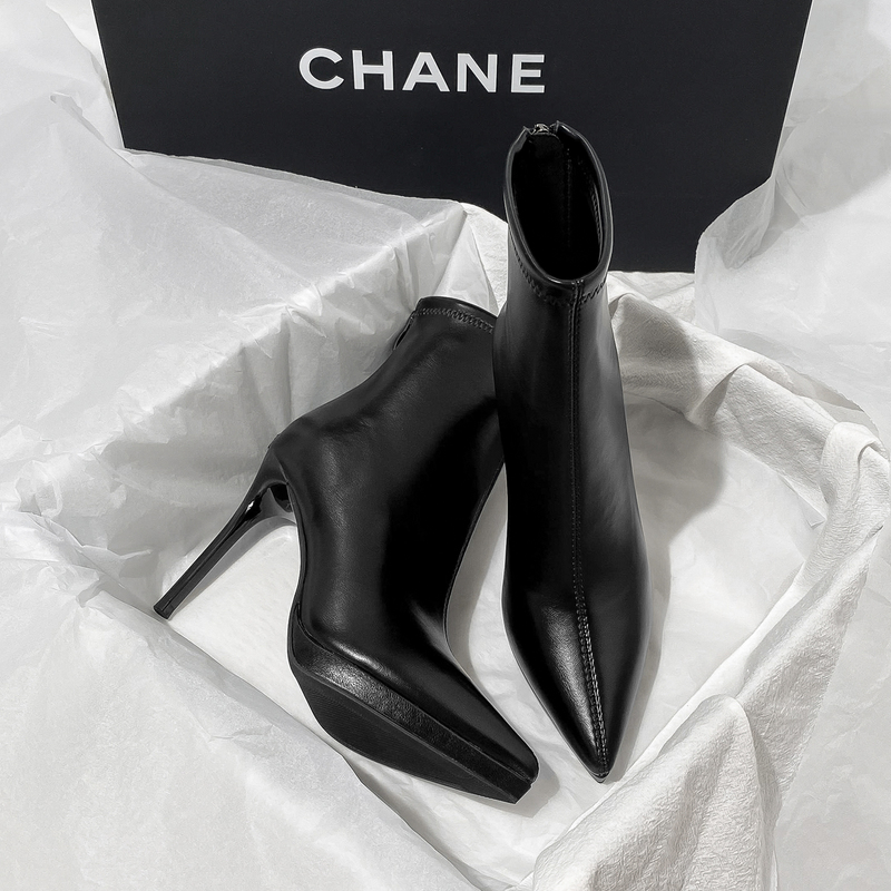 Shengyansha Black Leather Pointed Toe Stiletto High Heel Short Boots for Women 2026 Autumn and Winter Stunning Elegant Waterproof Platform Slim Boots Shengyansha Black Leather Pointed Toe Stiletto High Heel Short Boots for Women 2026 Autumn and Winter Stunning Elegant Waterproof Platform Slim Boots