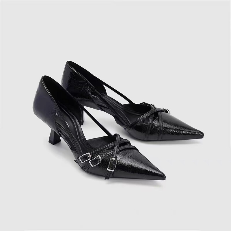Urban Revivo2026 Spring New Women's Shoes Fashionable Pointed Toe Flats Ur High Heels Uaws50100