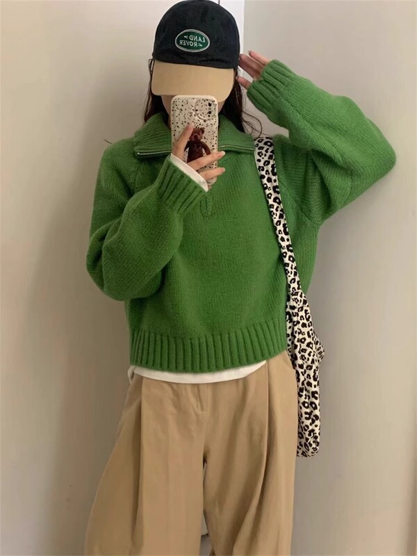 Designed Half-Zip Pullover Sweater for Women, New Autumn and Winter Korean Style Stand-Up Collar, Loose and Elegant Knitwear for Outer Wear