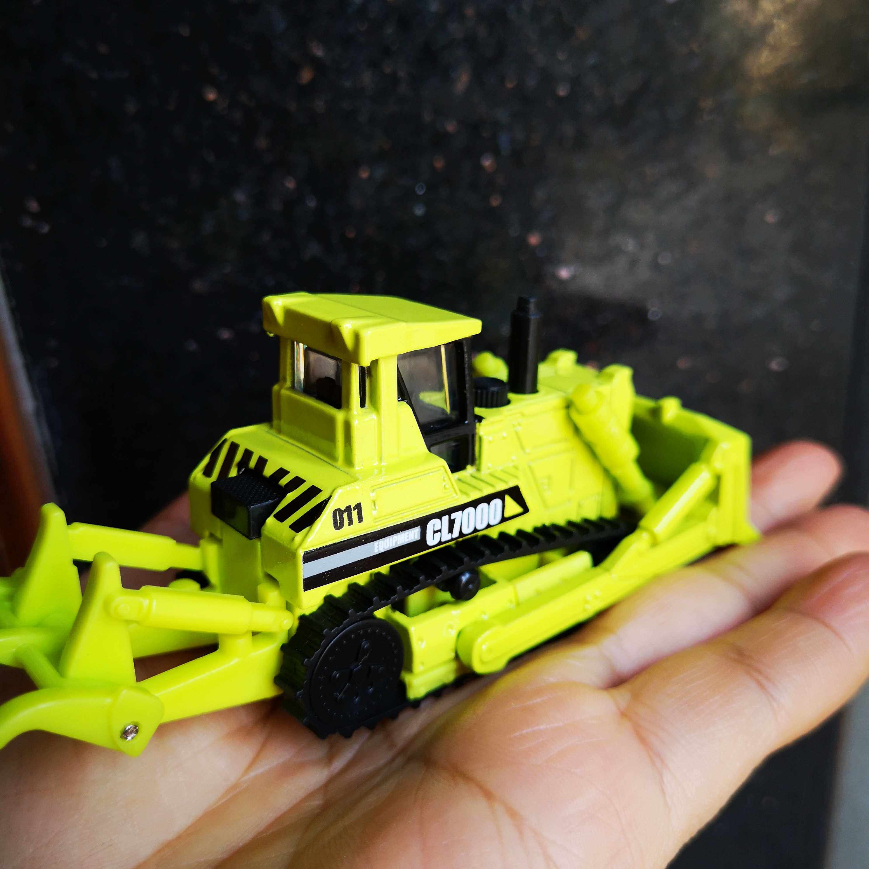 matchbox Old Bulldozer Mercedes - Benz Sports Car