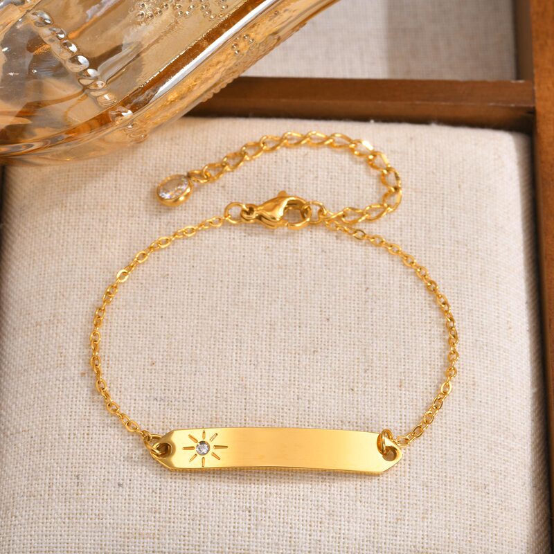 Women's Fashion Curved Bracelet ins Style Stainless Steel Gold Jewelry Can Be Engraved with DIY Name Custom Bracelet Women's Fashion Curved Bracelet ins Style Stainless Steel Gold Jewelry Can Be Engraved with DIY Name Custom Bracelet