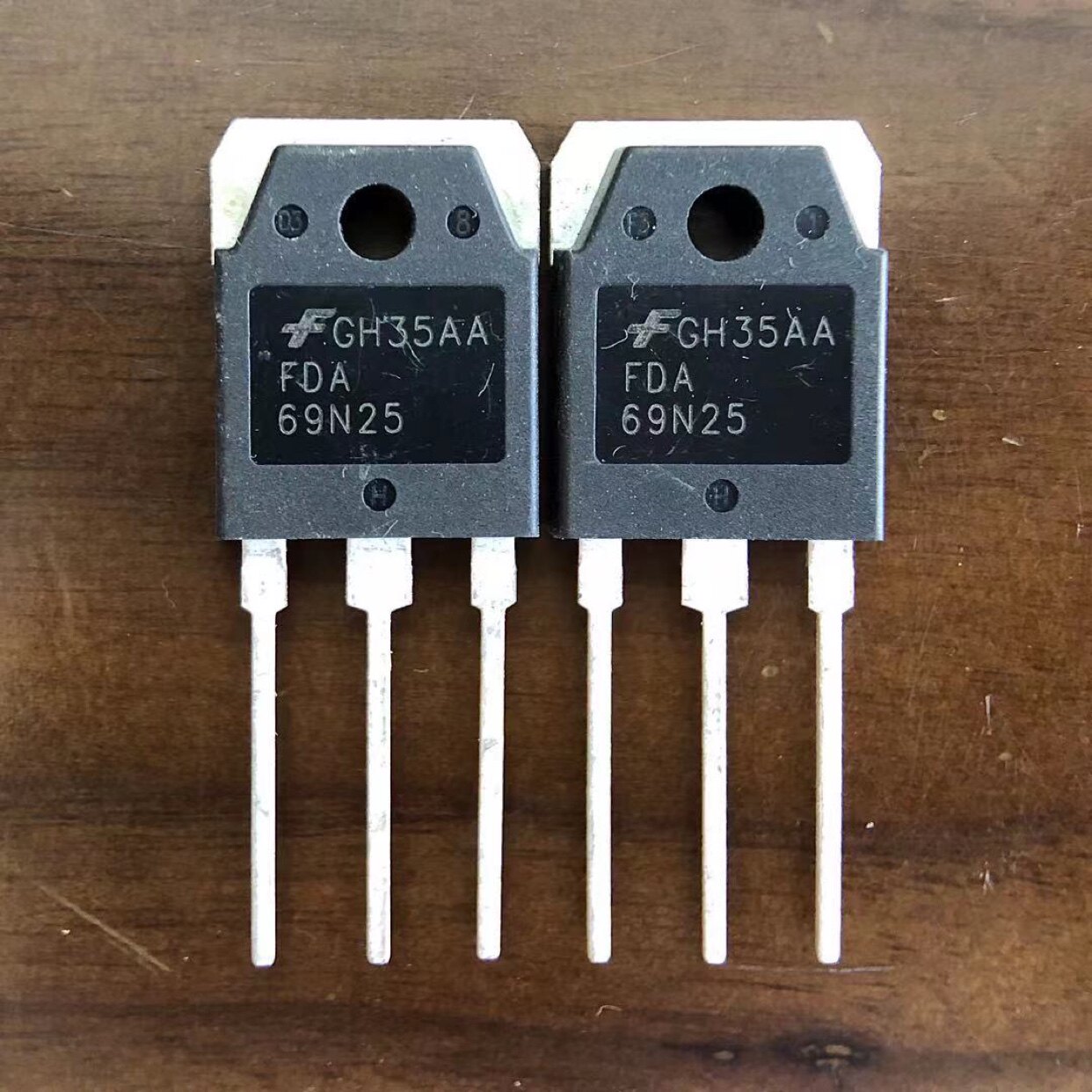 FDA69N25 FDA69N25 69A250V TO-247 TO-247 installation of physical filming quality assurance