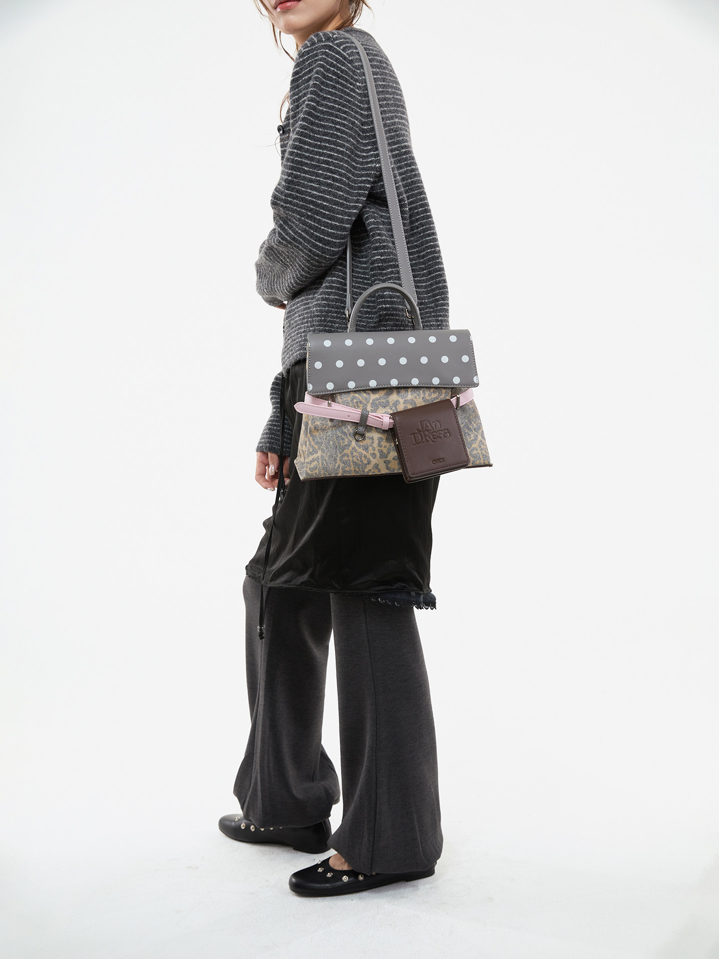JANDRESS Gray Leopard Print Faux Leather Backpack