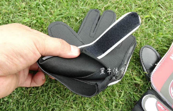 Gants de football - Ref 2594135 Image 42