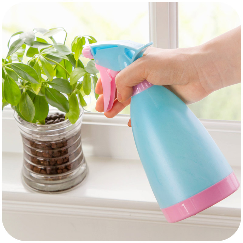 Candy Color Gardening Watering Flowers Small Spray Pot Multi Meat Plant Water Spray Pot Home Hand Press Style Spray Bottle Plastic Watering Pot
