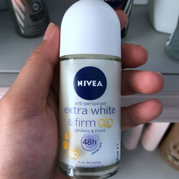 Hồng Kông mua Nivea bóng chất lỏng nam và nữ chất chống mồ hôi cơ thể kem dưỡng da bóng chống mồ hôi Eau de Toilette - Nước hoa nước hoa amouage